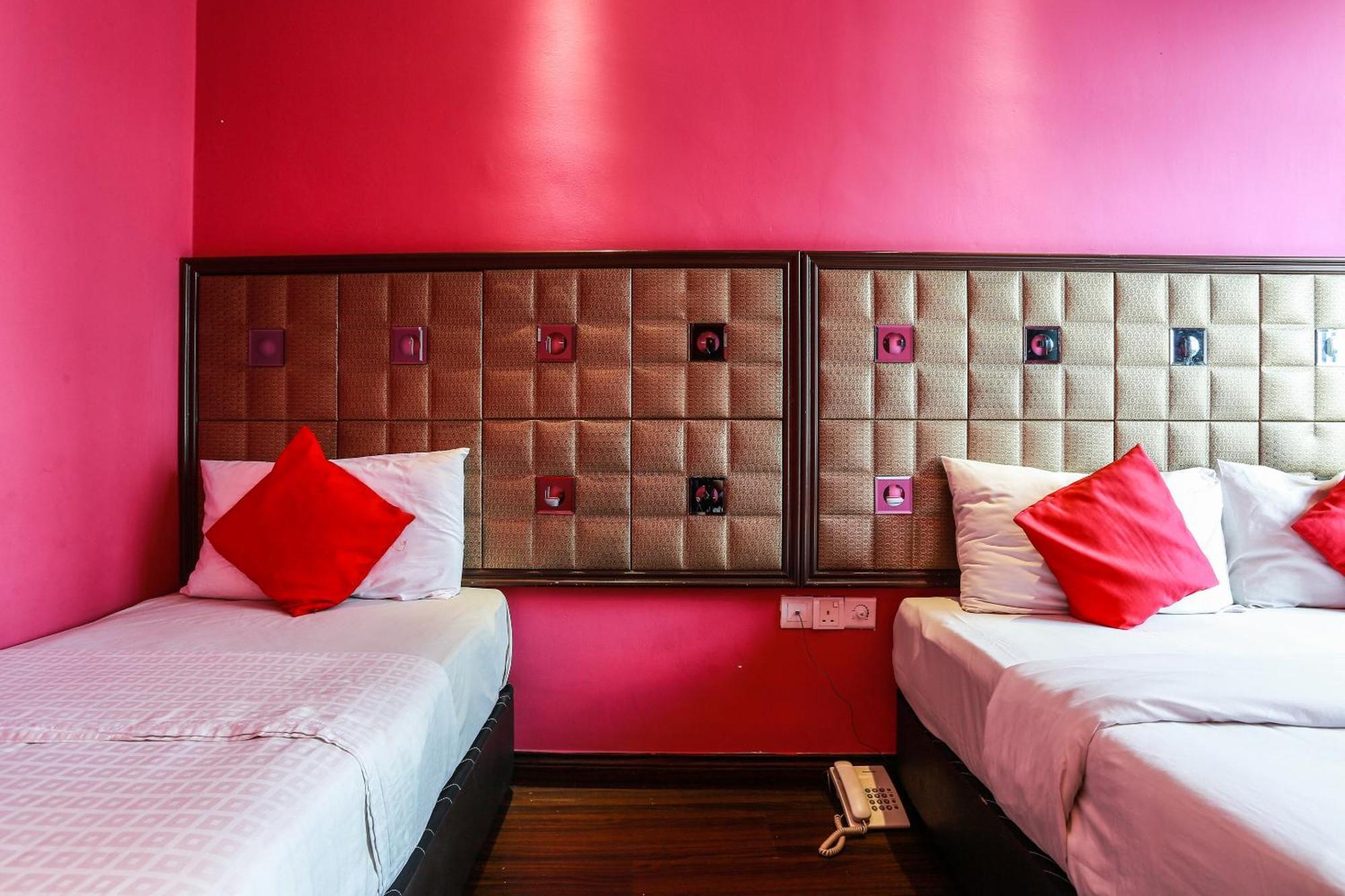 Oyo 90894 Hotel Smc I-City Шах Алам Екстериор снимка