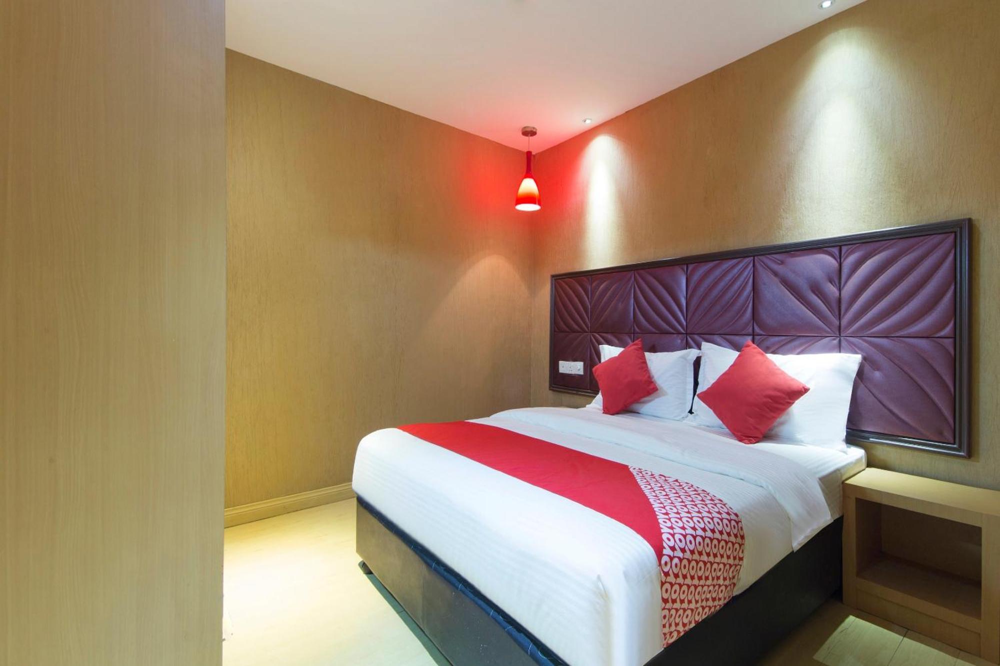 Oyo 90894 Hotel Smc I-City Шах Алам Екстериор снимка