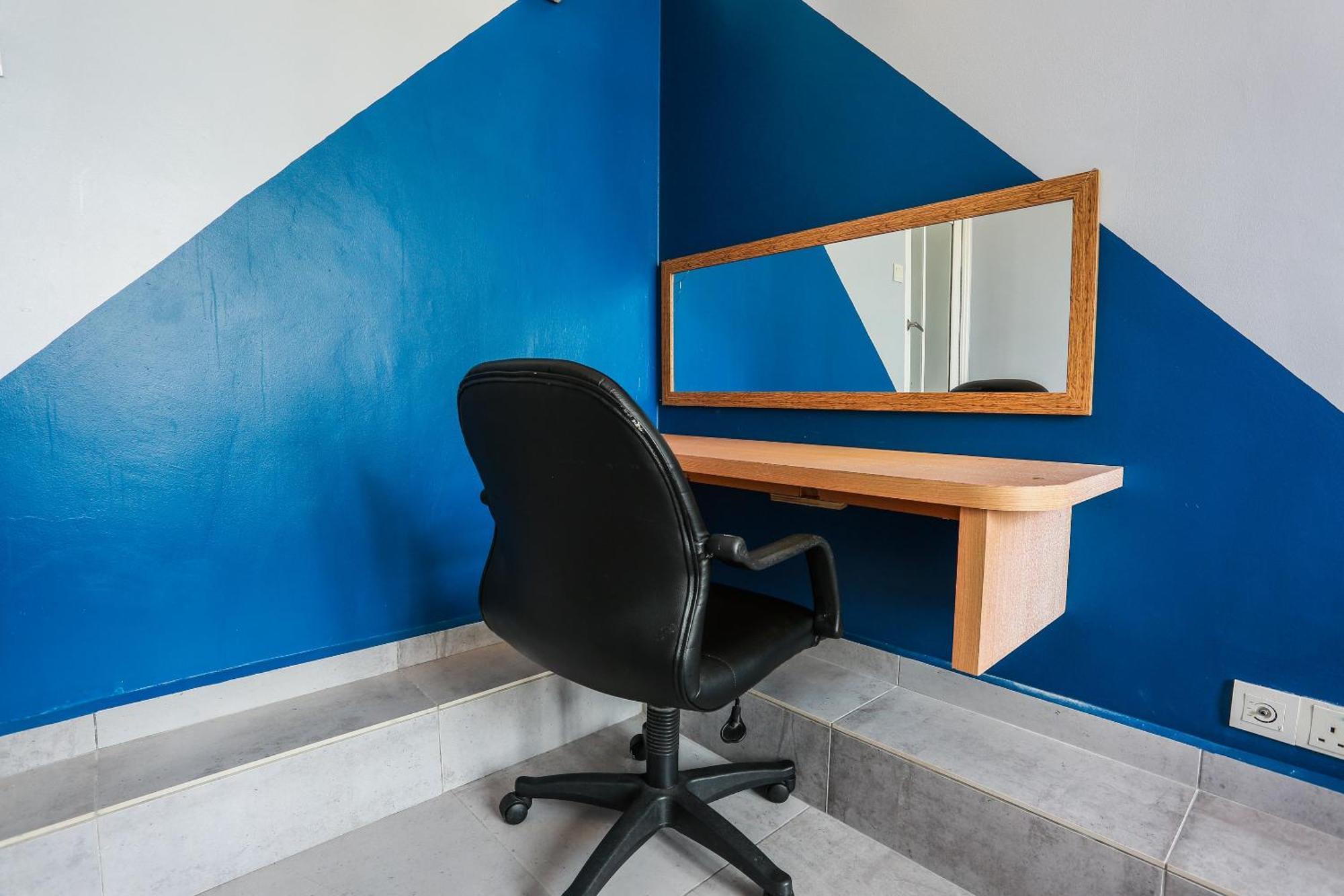 Oyo 90894 Hotel Smc I-City Шах Алам Екстериор снимка